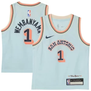 Sofisticato Incantevole Prestigioso Victor Wembanyama San Antonio Spurs Nike Preschool 2024/25 Swingman Player Jersey City Edition Light Blue  per i Fan Veri