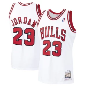 Cool Stupendo Michael Jordan Chicago Bulls 1997/98 Hardwood Classics Authentic Jersey White/Black/Scarlet  per i Fan Veri