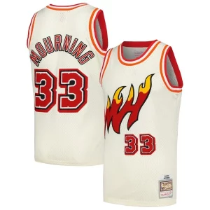 Cool Sofisticato Alonzo Mourning Miami Heat Chainstitch Swingman Jersey Cream  per i Fan Veri